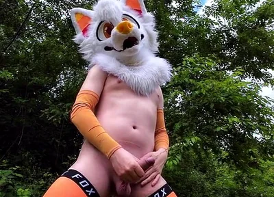 Big Cock Twink Piss Outdoors