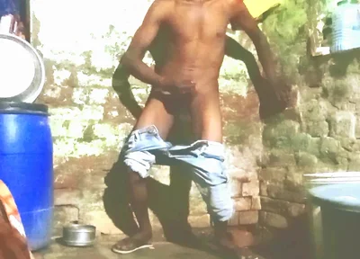 Meet a Indian Boy Hot Bedroom Fuck Seeking the Single Men