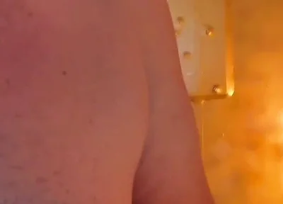 Cum Biscuit at Gloryhole Squirted on the Biscuit