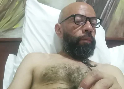 Racing Cock Deepthroat Wild, No Hesitation