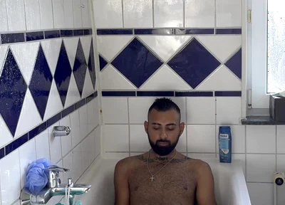 I Accidentally Came in My Own Mouth in the Bathtub