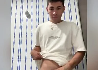 Spectacular Cumshot From A Cute Latino Boy