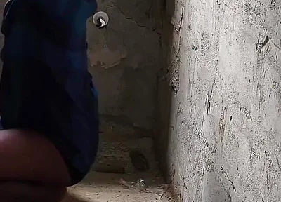 Fucking Ebony Big Wasit Bussy Inside the Toilet of an Uncompleted Building After a Blowjob