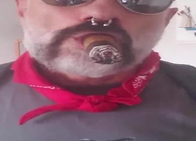 Tof Cigarporn