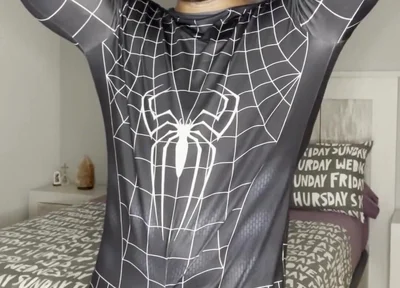 Big Load with No Hands! Spiderman Outfit