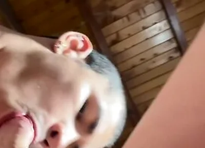 Sucked The Cock Of A 19-year-old Colombian White Top