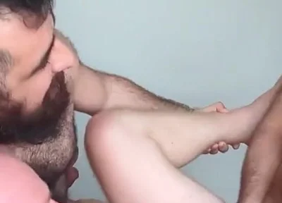 Hairy Man Threeway