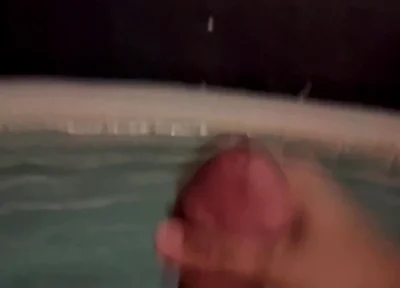 Cuming in the Pool