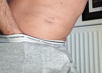 I Hard in My Boxers at the End of the Day