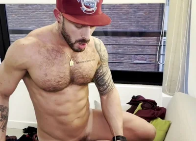 Tattooed Man Lover of My Cock