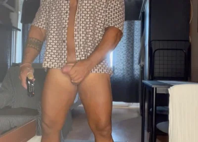 If You Like Me. Bisexual Bodybuilder Wank Solo