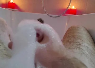 Covered in Foam - My Intense Bathroom Solo Finish