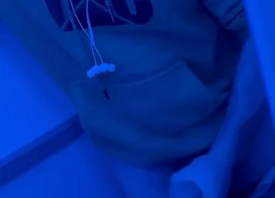 Masturbating at 30,000 Ft