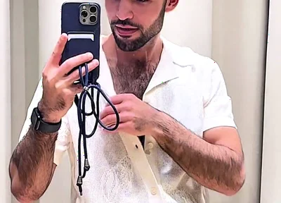 I Went in to Try on Clothes, and in the End, Right There I Gave Myself Pleasure