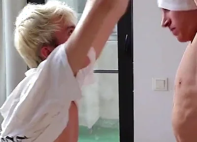 Guy with Huge Dick Fucks Cute Twink to Shiver and Cums in Him