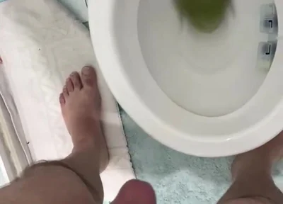 Turkish Hairy Cock Pee Video