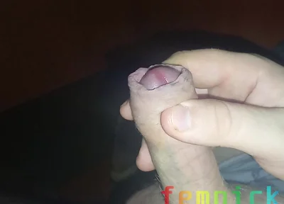 Fat Dude Jerks off His Veiny Cock and Cums