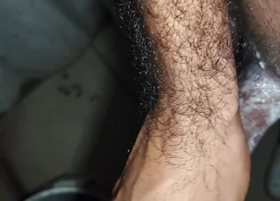 Jerk Man Jerks off in the Bathroom Without Scrubbing His Body with Soap