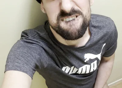 Hot Stepdaddy Showing Big Cock