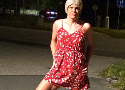 Sissy Walk Outdoor