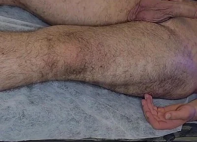 Oiled up and Open - Professional Masseur Gives Client the Full Service