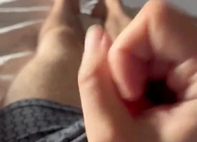 Masturbation with Spontaneous Ending