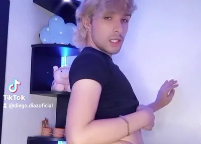 Tiktok Naked Challenge