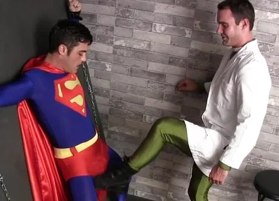 Superman Gets Ballbusted