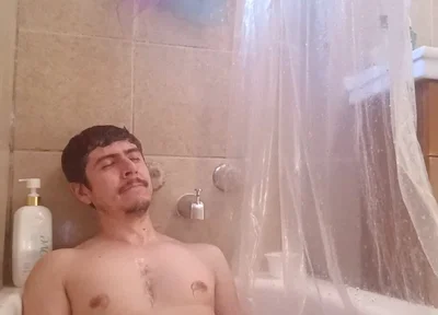 Handsome Man Explodes Thick Cum in the Bathtube