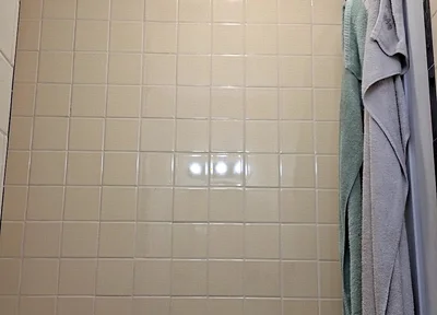 Pee Next to Alex She/her and Shower