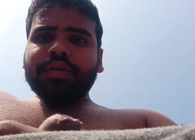 Watching an Fucking Hot Video with Full Feel of Fun on Terrace