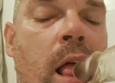 Sucking Performance of a Slut