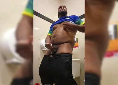 In the Bathroom Cumming