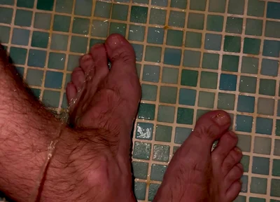 What Warm Urine! How Pleasant and Warm It Makes Your Feet