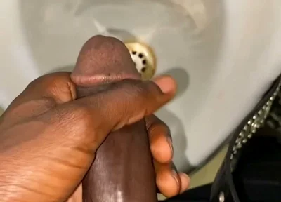 Big Dick Caught on Camera Pissing