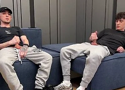 Guys Jerking Off Together