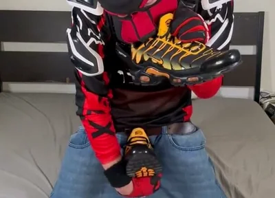 Sneakers Puppy! Nike Tn