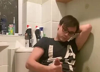 60fps 19 Year Cute Nerd With Huge 8 Cock Cums All Over Himself