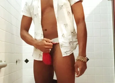 Quick Piss Vid in Red Jock!