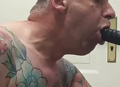 Sls-frank I Swallow a Long Dildo. It's Deep in My Throat.