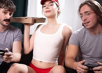 Sexy Femboy Pizza Delivery Yuna Yule Gets Double-teamed By Two Horny Gamers