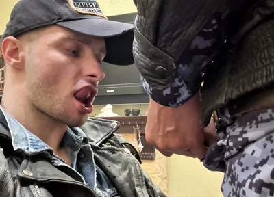 Kinkysirius Was Arrested by Cop Again