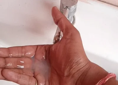 3 in One Video Masterbation -washing-peeing.
