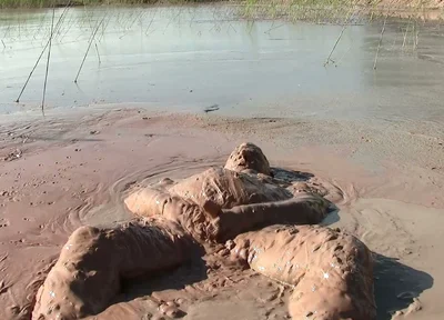 Splish Splosh - What a Mud-jump!