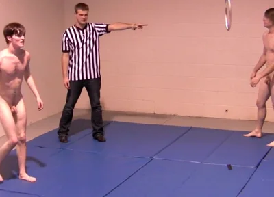 Strip Wrestling - Chapter 3