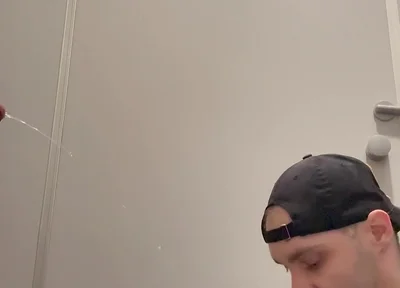 Gay Skinhead Kinkysirius Take a Gold Shower Public Toilet
