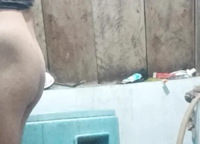 Big Dick Again Pissing in the Bathroom