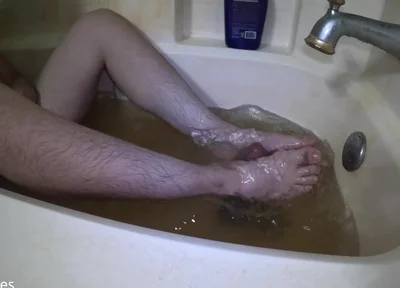 Country Boy Bath Time Fun. Full Movie