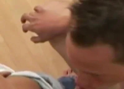 Painter Lads Strip Down to Lose a Load