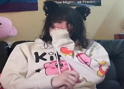 *soft Moaning Orgasm* Femboy Eats Precum And Plays Cuz Stepdaddys At Work